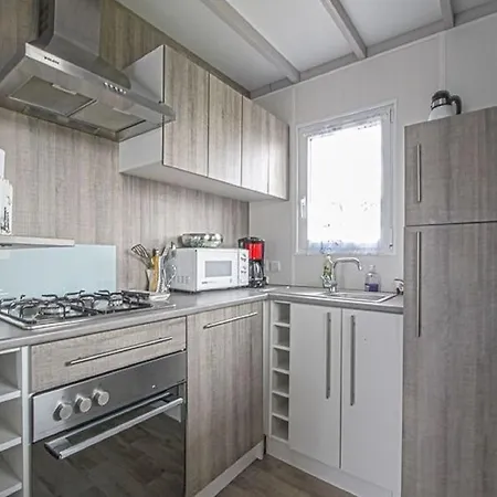 Casa vacanze Pleasant With Garden, Cleaning Included