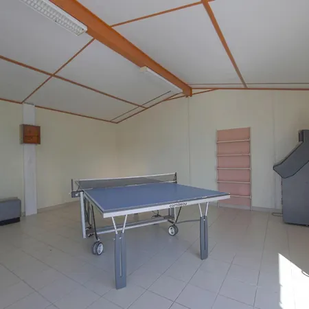 Pleasant With Garden, Cleaning Included *